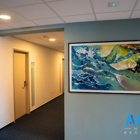 Aqua 3*