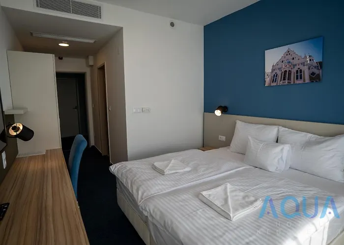 Hotel Aqua 3*